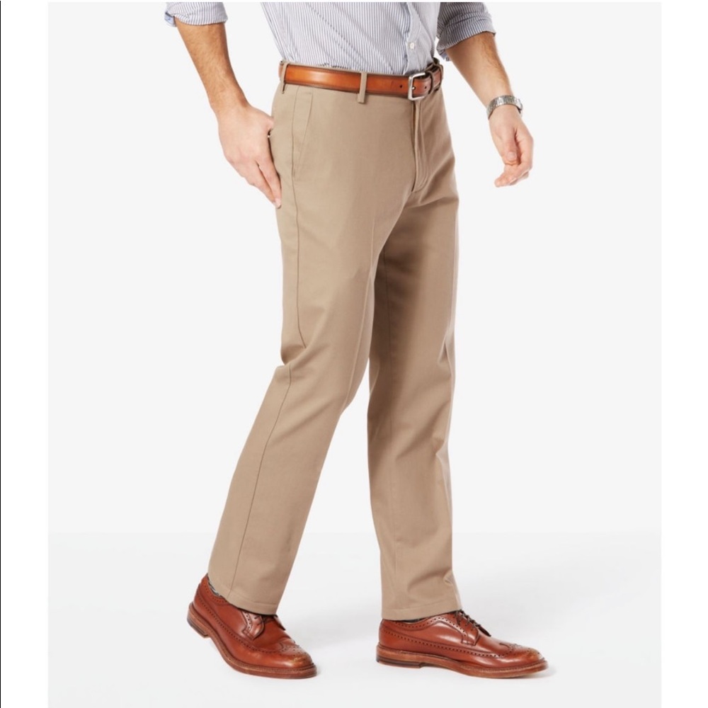 Dockers D2 signature khaki pants